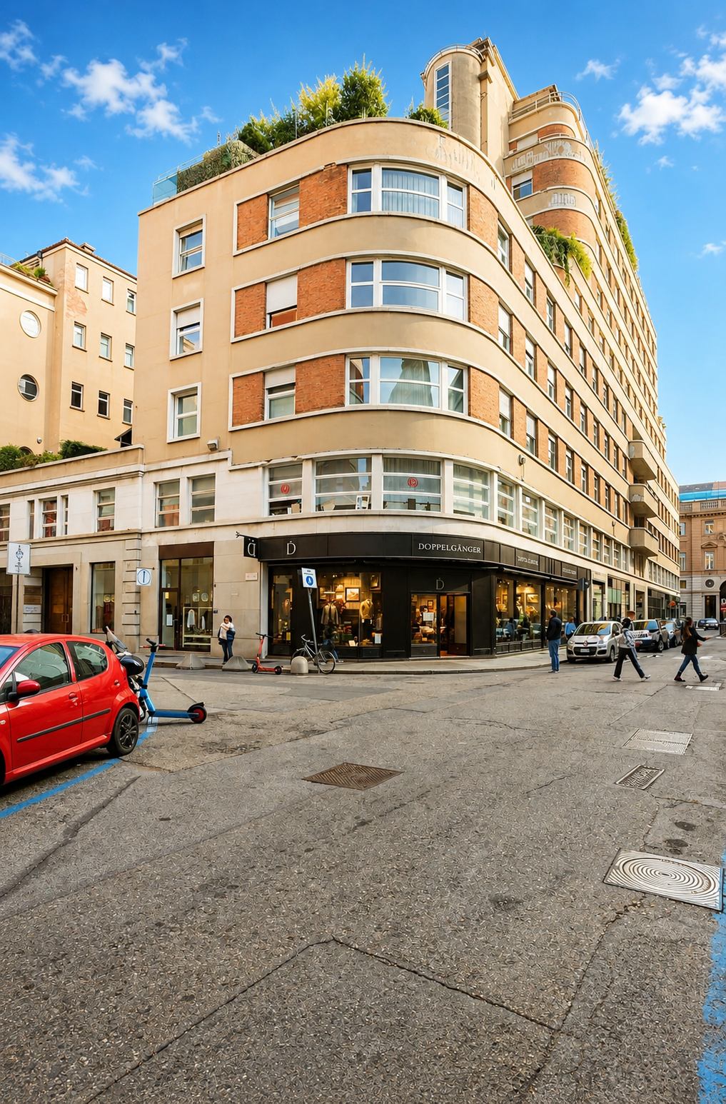 Domus Nova building on Via Monte di Pietà, Torino